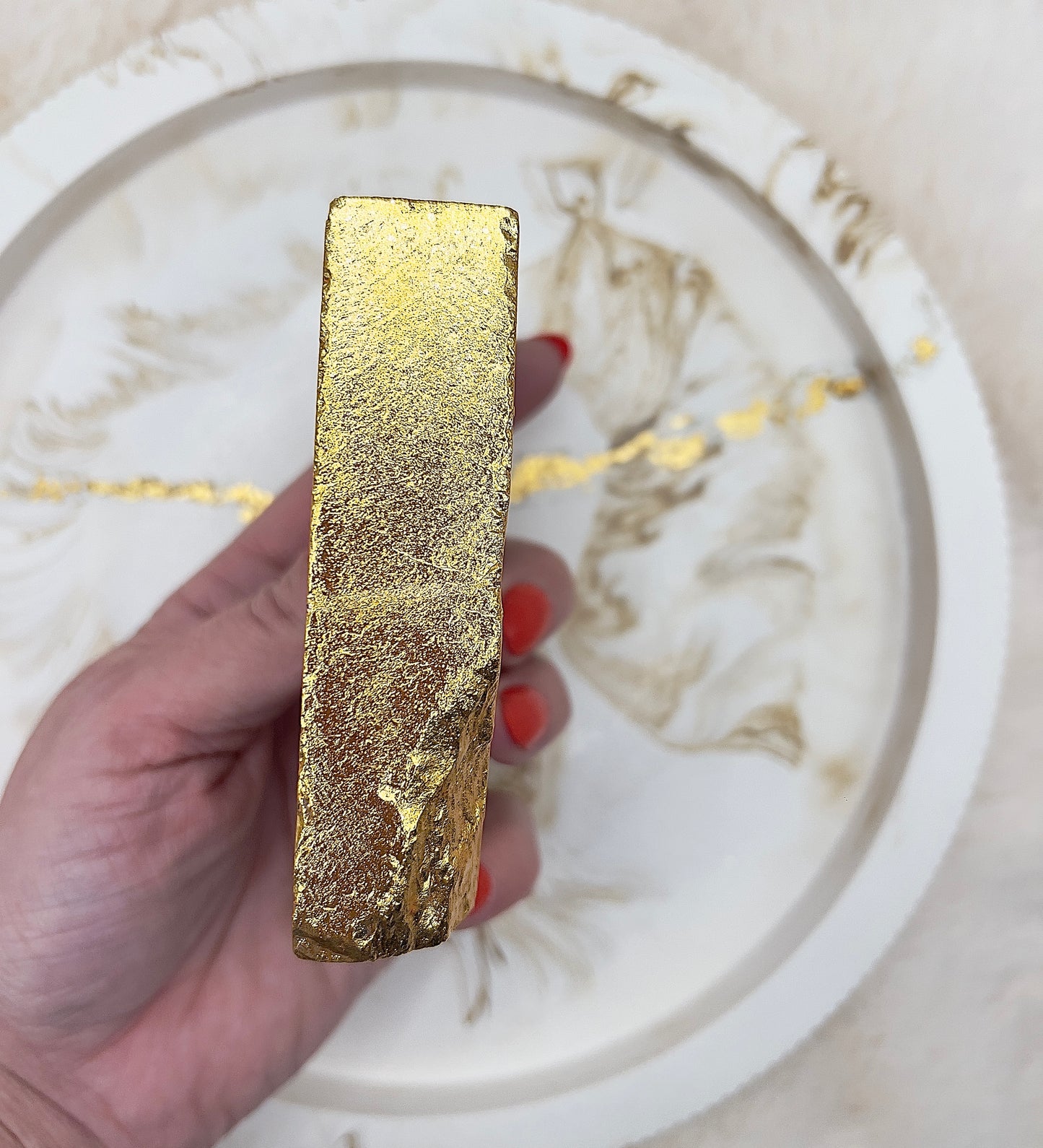 Rosenquarz Teelichthalter – handgeschliffen & 24K vergoldet | 447 g | Luxus-Dekoration