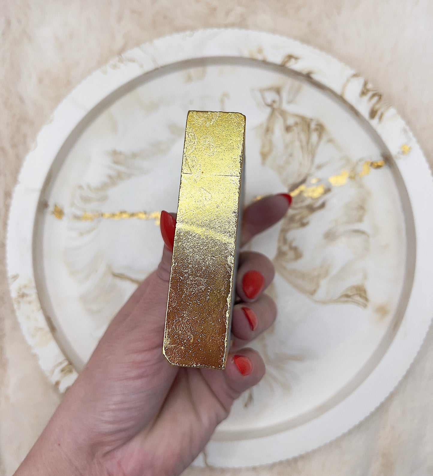 Aventurin Teelichthalter – Handgeschliffen & 24K vergoldet | 398 g Naturstein-Unikat