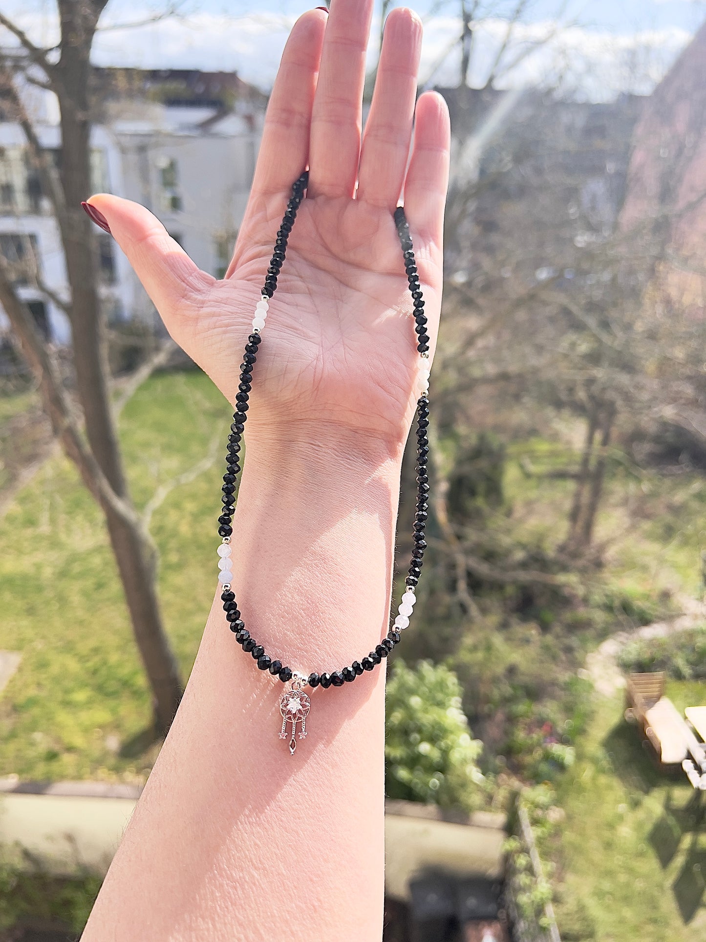 Edelstein Kette 47 cm – Achat, Aquamarin & Mondstein mit Dreamcatcher Anhänger