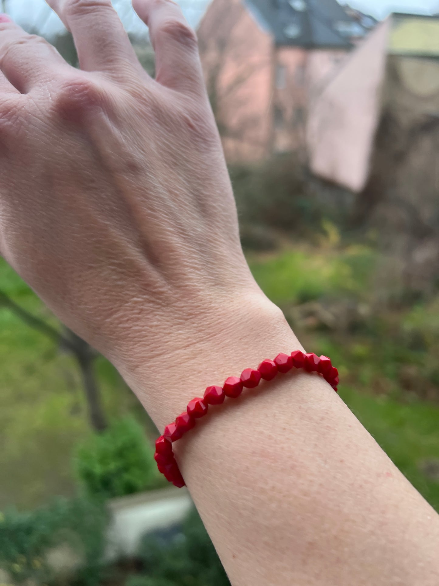 Red Spirit - Korallenarmband mit 925 Silber ( 18 cm) , Schutz & Energie in Balance