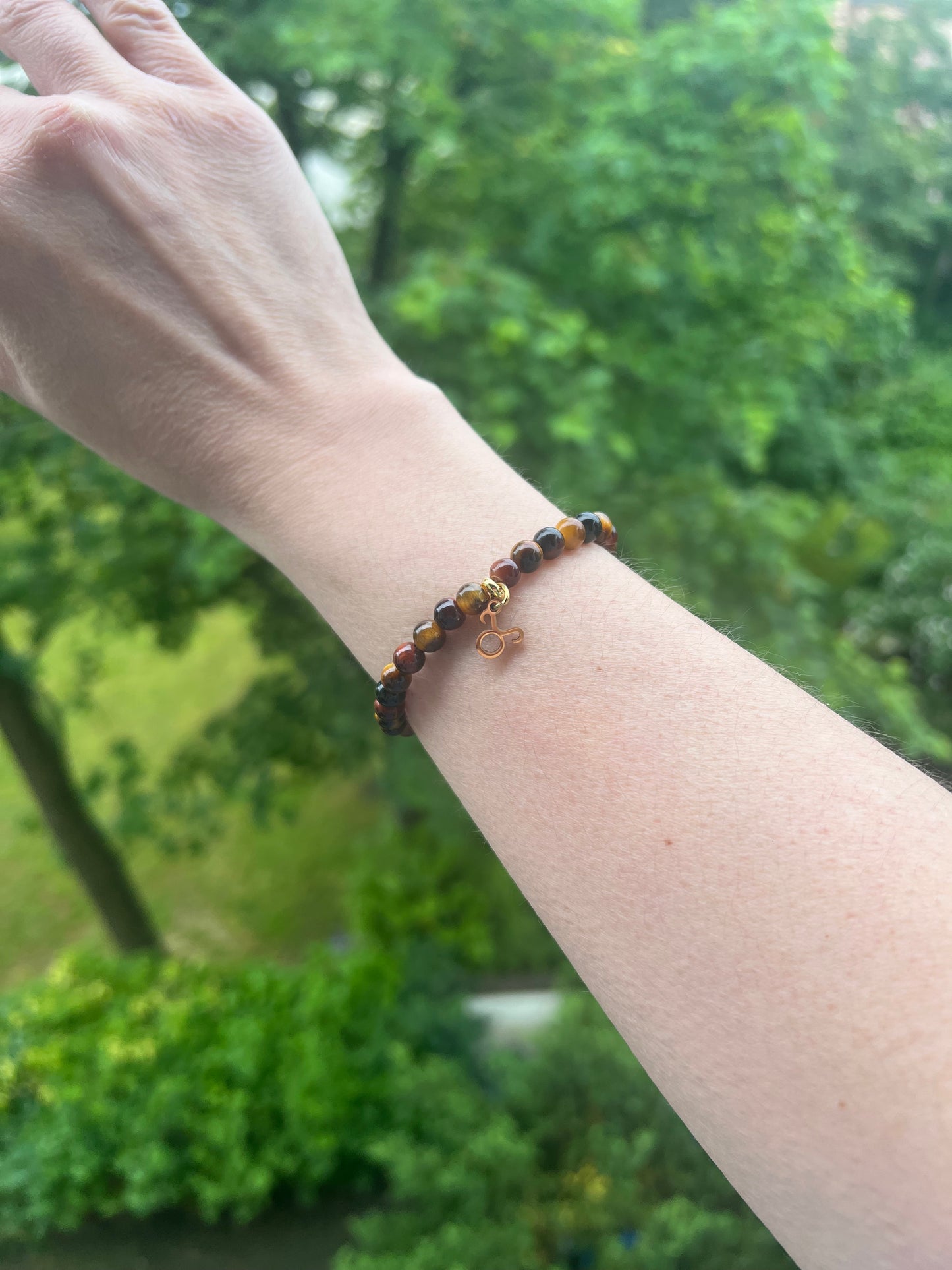 Sternzeichen Armband Stier - Tigerauge & vergoldeter Edelstahl Charm ( 6mm)