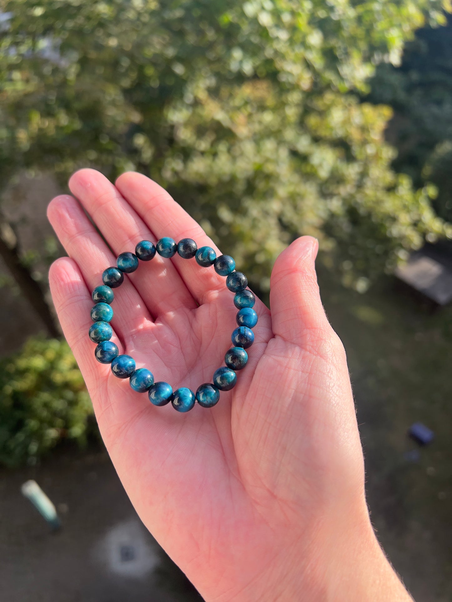 Blaues Tigerauge Armband 8 mm – gefärbt – Schutz & innere Stärke