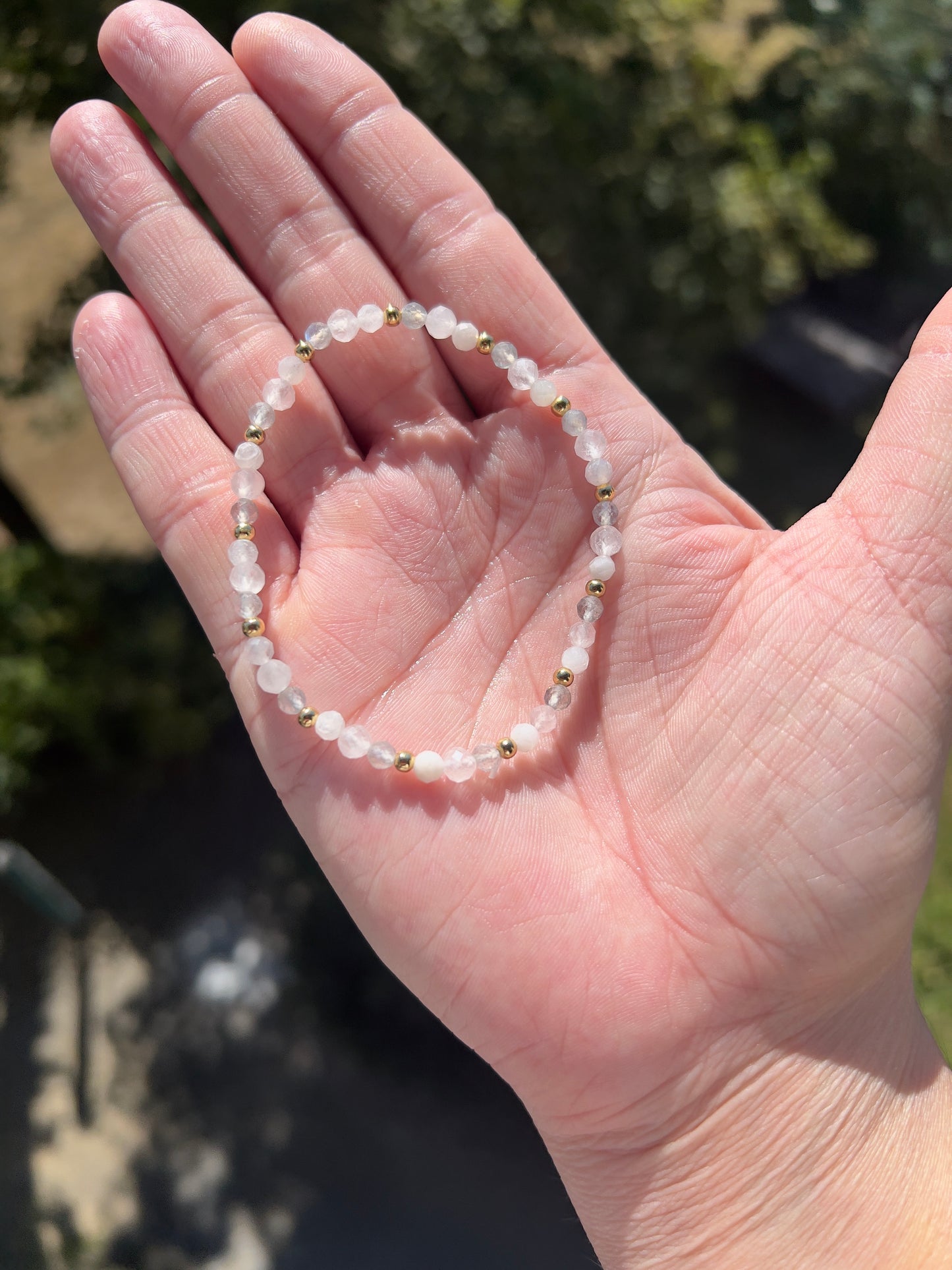Armband Neubeginn & innere Stärke | Labradorit · Rosenquarz · Mondstein · Edelstahl vergoldet