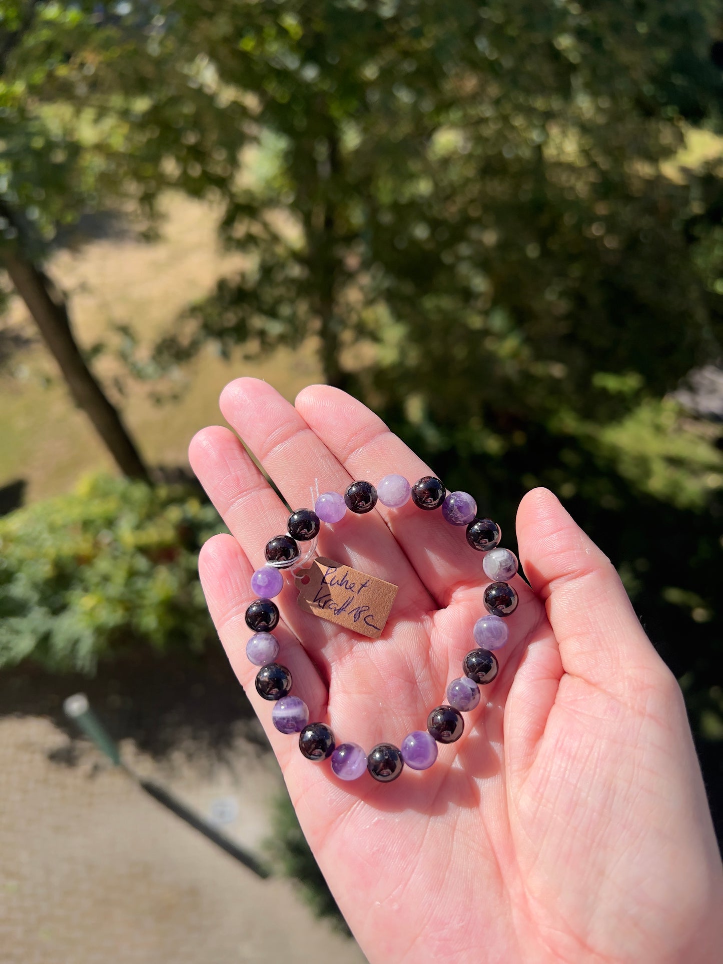 Armband – Amethyst & Granat AAA 8 mm (Ruhe & Kraft, handgefertigt, elastisch)