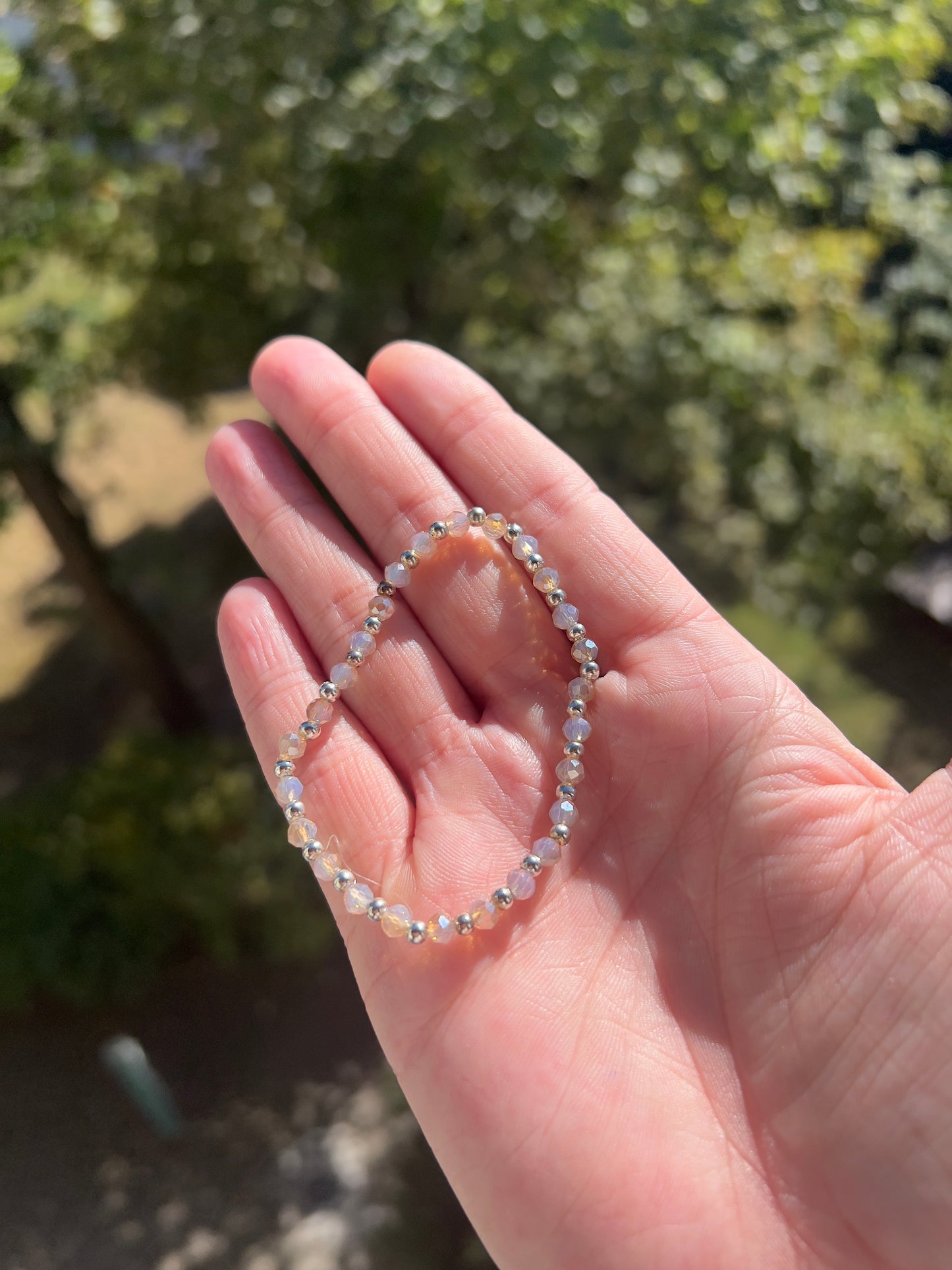 🌙✨ Armband Beige-Goldener Mondstein facettiert mit 925er Silberperlen