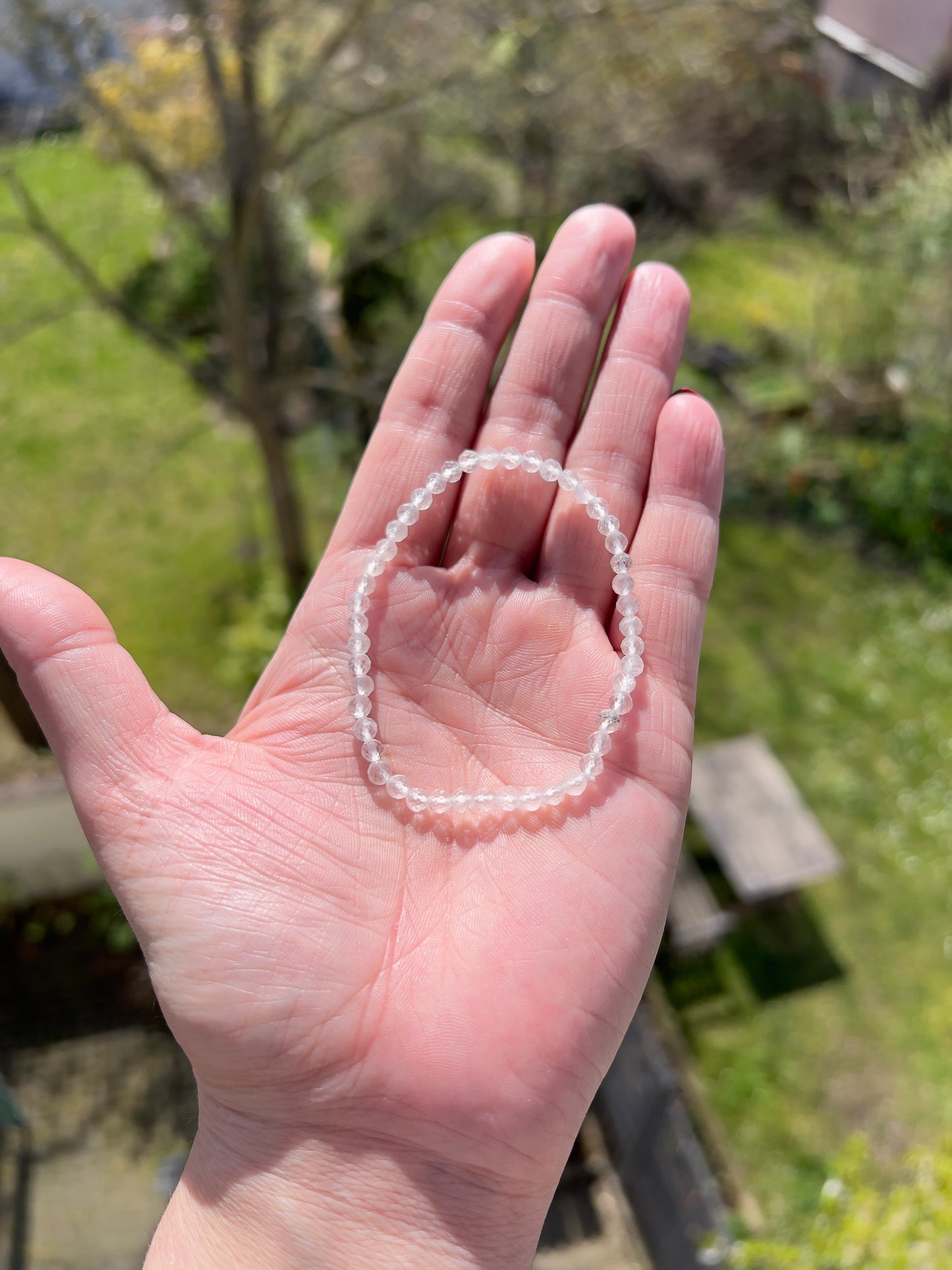 Facettiertes Bergkristall Armband 4 mm – Edelsteinarmband, elastisch