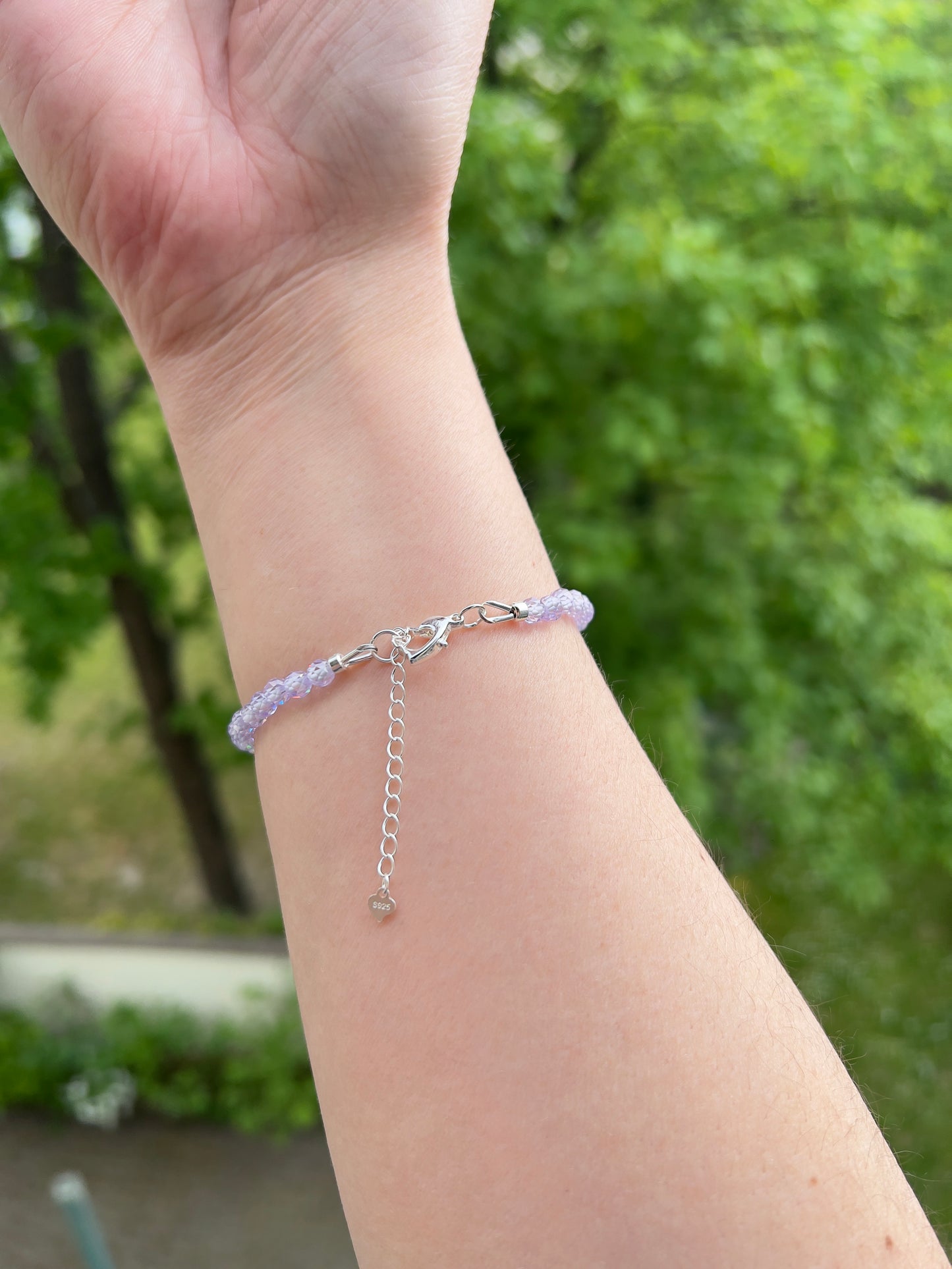 Facettiertes Zirkonia-Armband Lavendel – 4 mm | 925 Silber | Blume & Herzverschluss