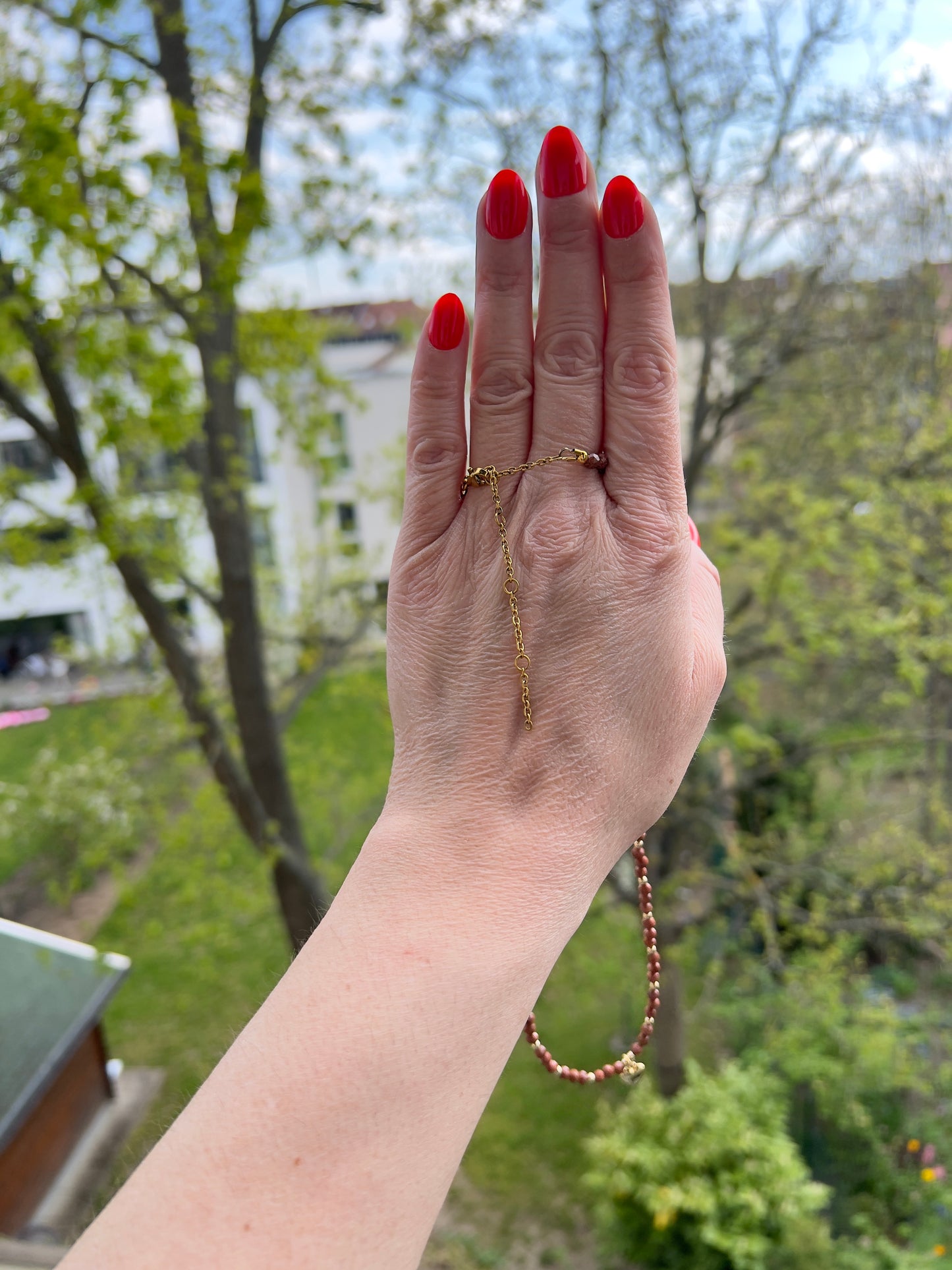 Facettierte Golden Healer Kette 4 mm mit Herzanhänger (synthetisch) | Edelstahl vergoldet | 47 + 9 cm