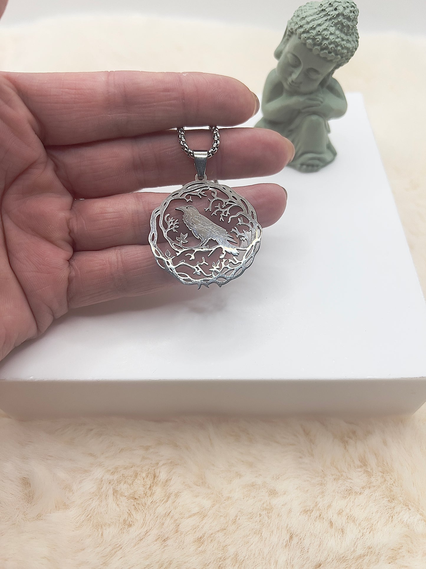 ✨ Edelstahlkette „Rabenwächter“ – 59 cm | Kraftvoller Rabenkreis-Anhänger | Silber oder vergoldet | Mystischer Schutzschmuck