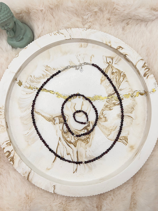 🎄 Adventstürchen 2 – Granat-Set „Feuer des Herzens“ | Facettiert | 925 Silber | 20% Advents-Rabatt | Limitiert