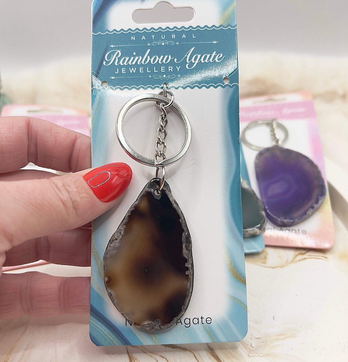 ⭐ Adventstürchen 6 – Rainbow Agate Schlüsselanhänger (verschiedene Farben) – heute 20% günstiger!