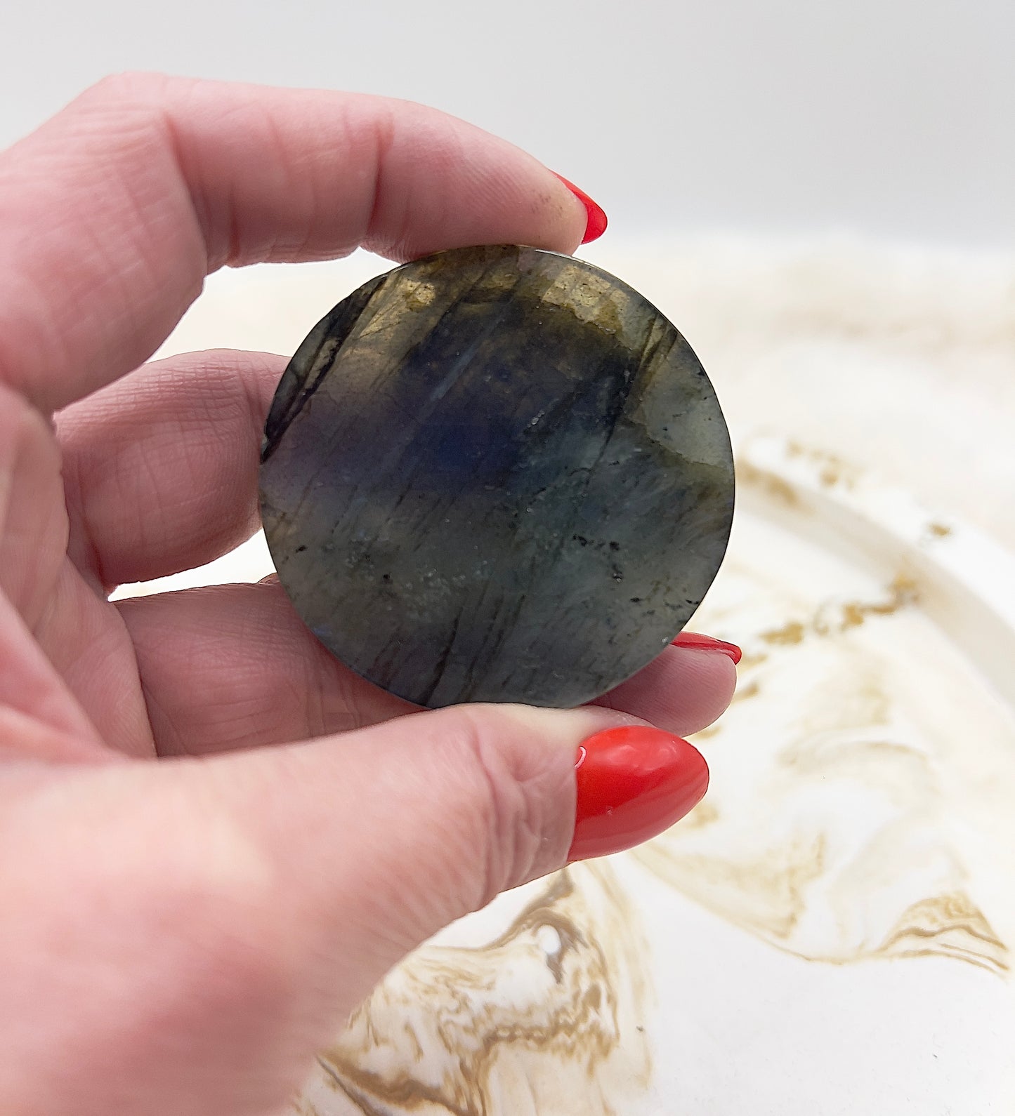 Labradorit Wolfskopf – 39 g | Handgeschnitzt mit intensivem blauem Flash (5 cm)