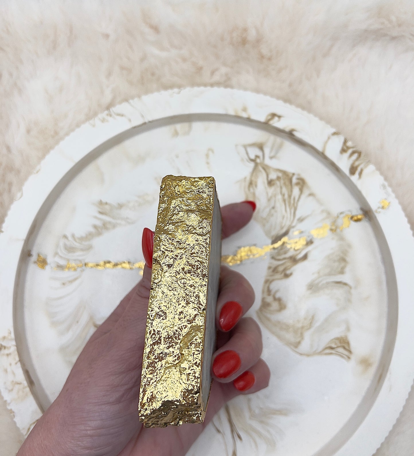 Bergkristall-Teelichthalter – handgeschliffen & 24K vergoldet | 177 g | Luxuriöses Unikat