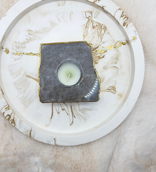 Bergkristall Teelichthalter – handgeschliffen & an den Rändern 24K vergoldet | 431 g | Klarheit & Luxus-Unikat