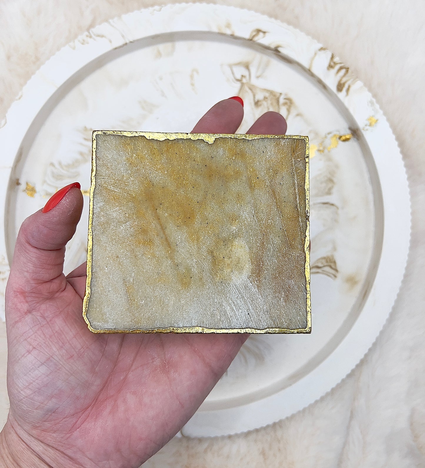 Golden Healer Teelichthalter – handgeschliffen & an den Rändern 24K vergoldet | 370 g | Warmes Luxus-Unikat