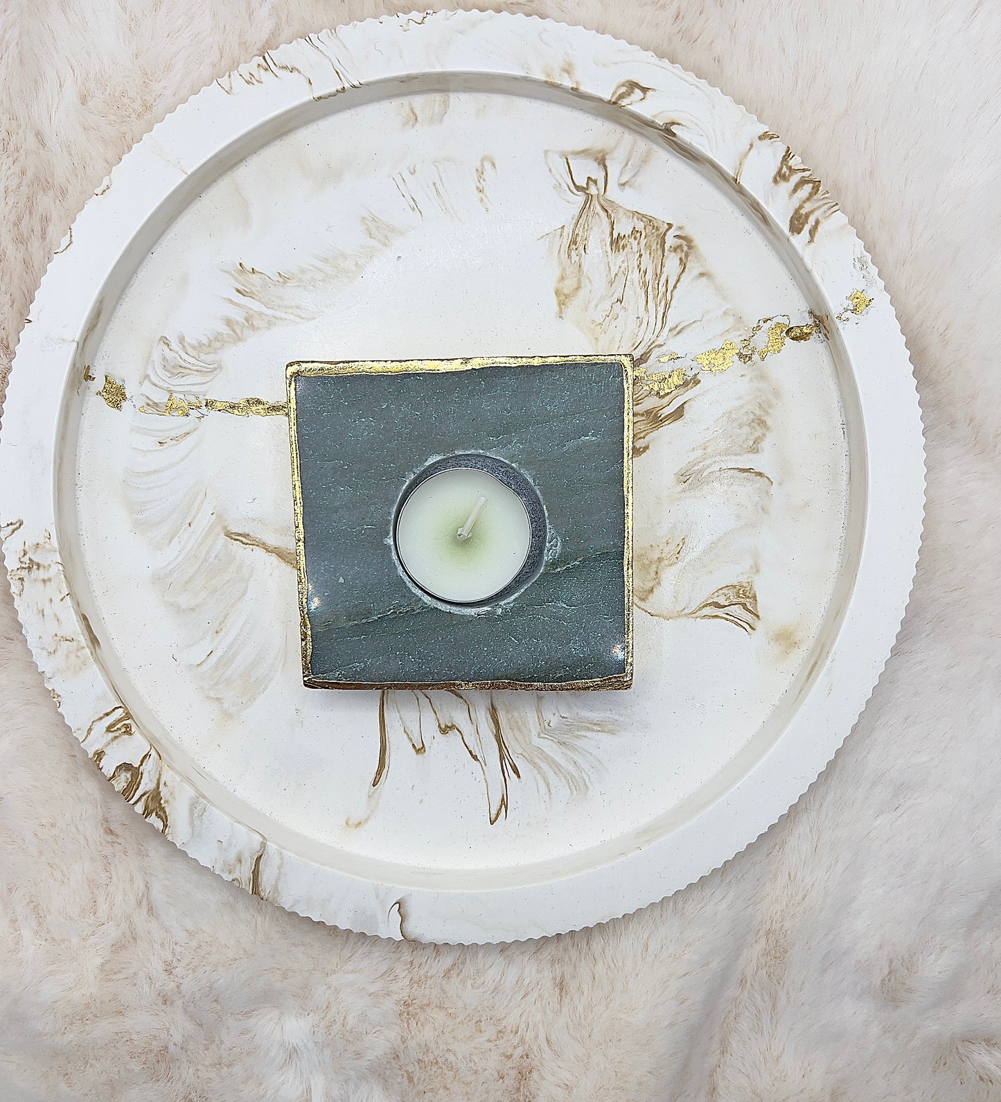 Aventurin Teelichthalter – Handgeschliffen & 24K vergoldet | 398 g Naturstein-Unikat