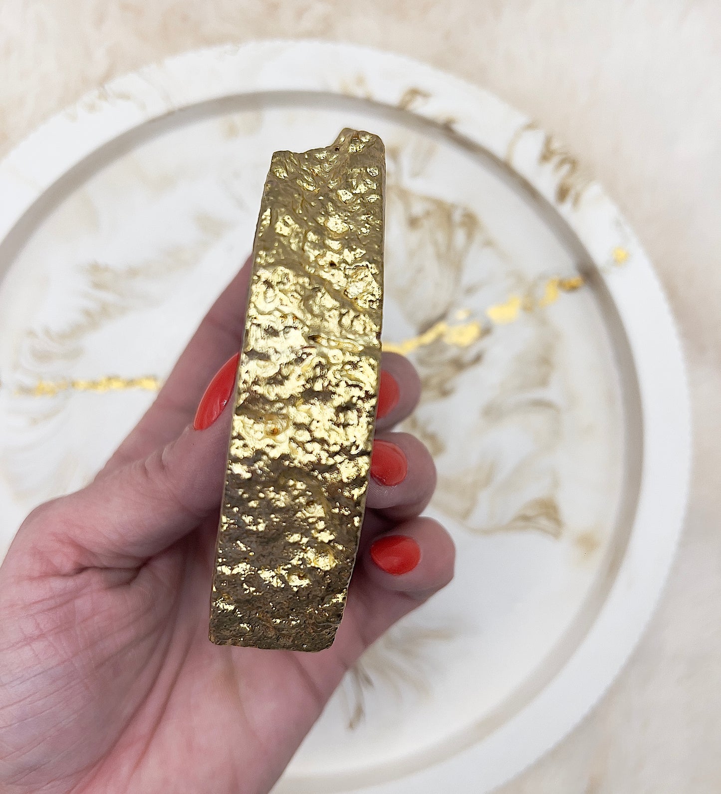 ✨ Blauer Achat Teelichthalter – 24 Karat vergoldet | 350 g