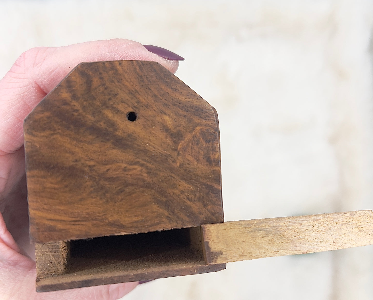 🎄 Adventstürchen 16 – Räucherbox aus Holz mit Lavendel-Räucherstäbchen