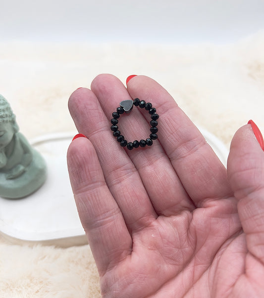 Edelsteinring Schwarzer Turmalin facettiert | 3,5 mm | Hämatit- Herz - schwarz-grau
