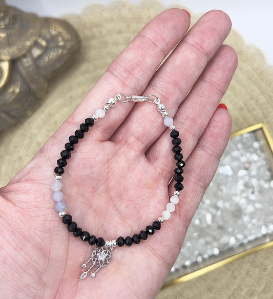 Armband mit Achat, Mondstein & Aquamarin – facettiert 4 mm | Dreamcatcher Anhänger | 925 Silber | handgefertigt