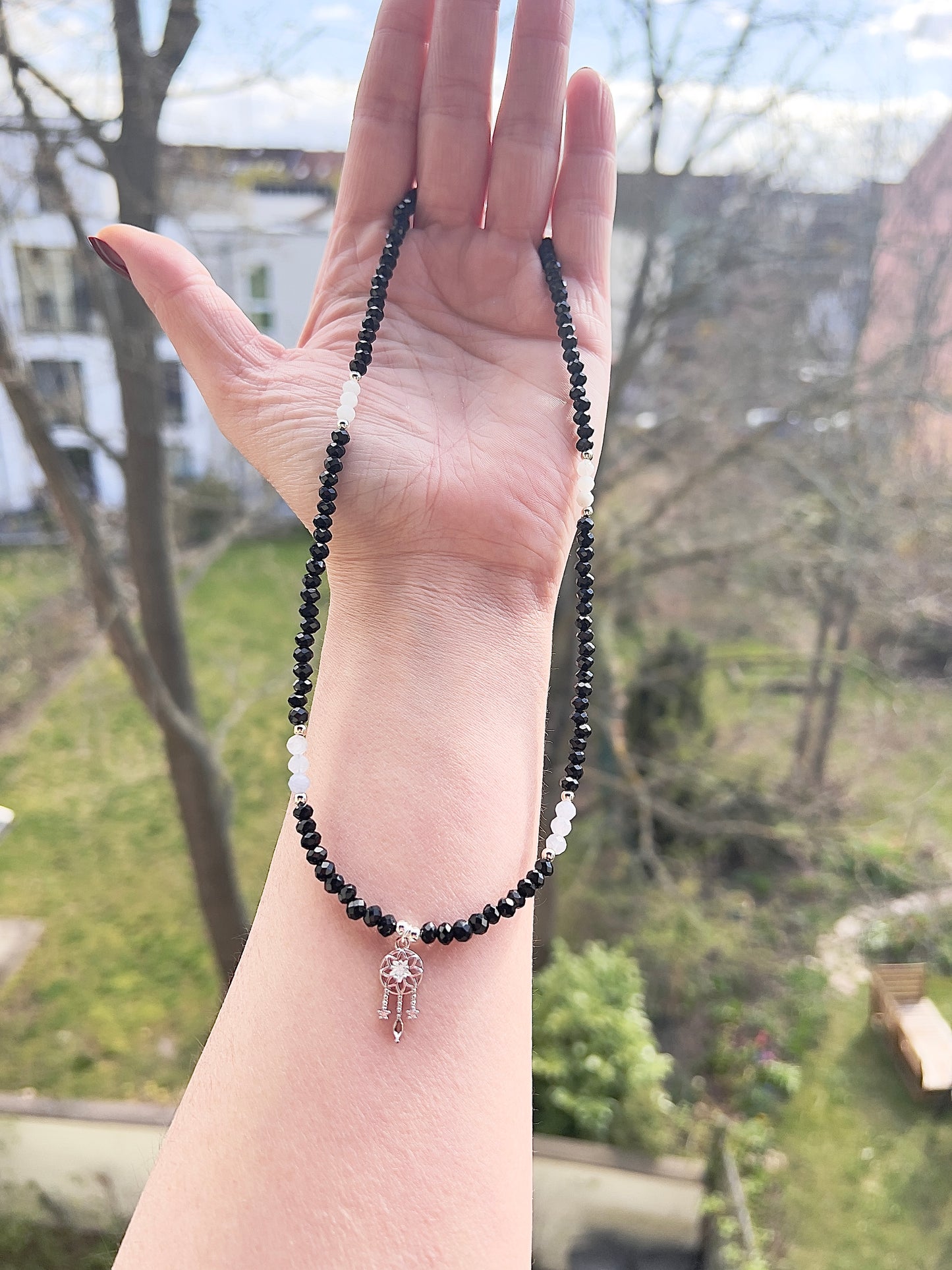 Edelstein Kette 47 cm – Achat, Aquamarin & Mondstein mit Dreamcatcher Anhänger