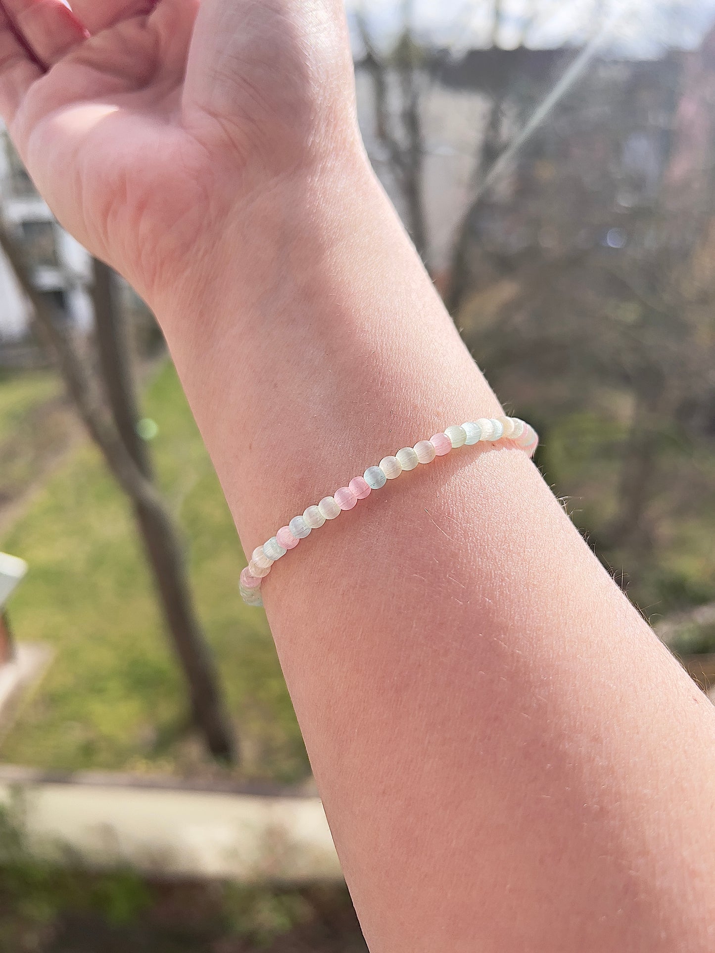 Katzenauge Armband 4 mm – zartes Armband auf elastischem Band
