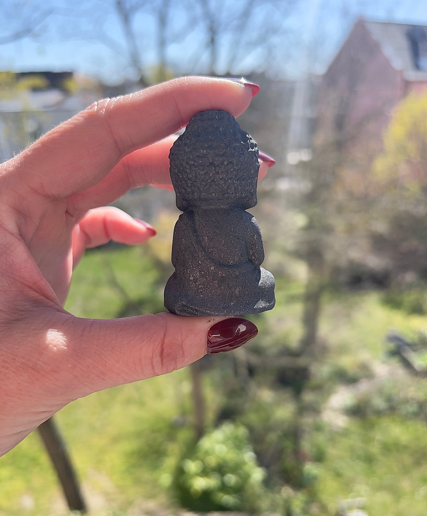 Schungit-Buddha