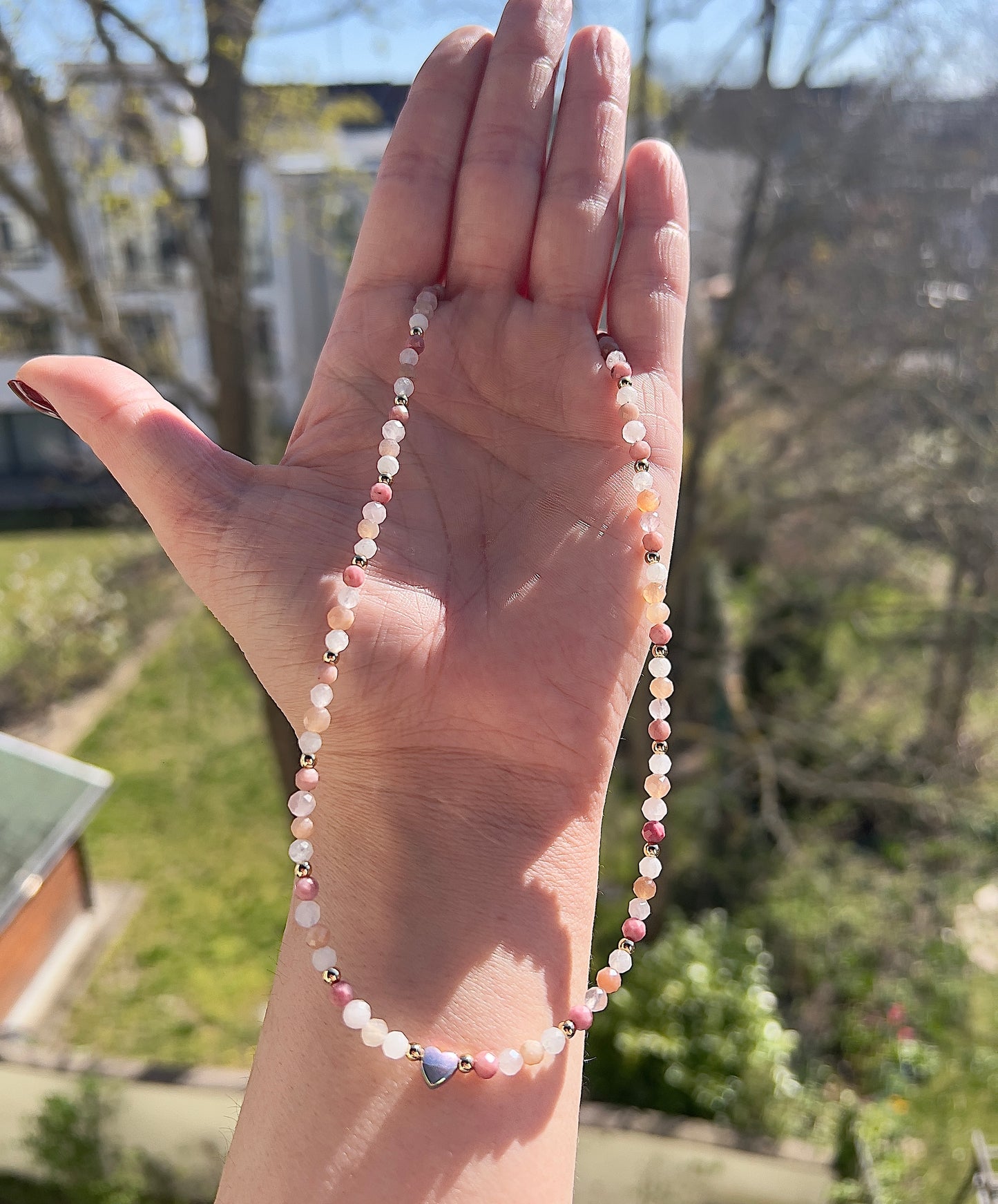Edelstein Kette Rhodonit, Rosenquarz & Mondstein 4 mm – mit Hämatit Herz