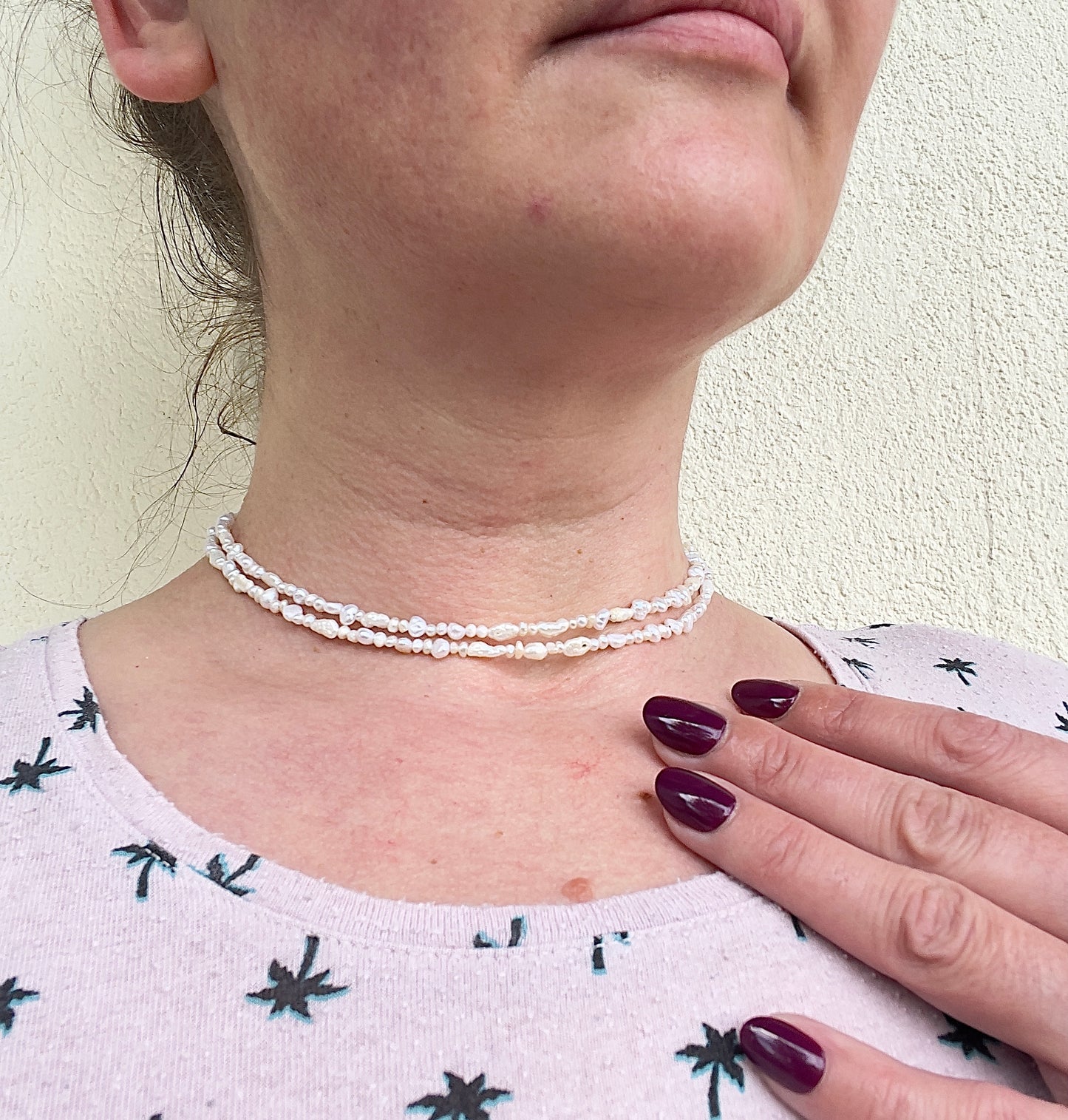 Doppelte Süßwasserperlen-Kette – 2–4 mm | filigrane Layering-Kette mit Edelstahl vergoldeter Verlängerung