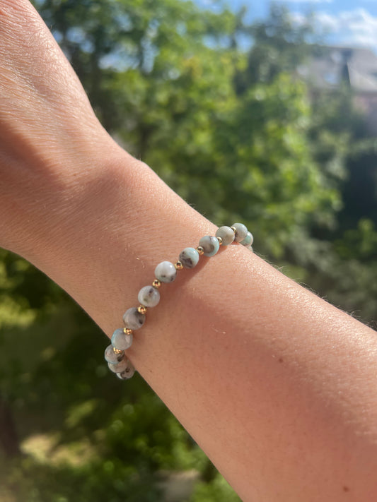 Larimar Armband - 6mm echte Edelsteine aus der Dominikanischen Republik / Handgefertigt mit Muttergestein & Herz