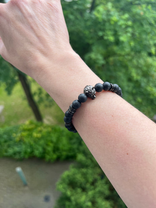 Wolfsenergie - Lavastein -Armband mit leuchtenden Augen