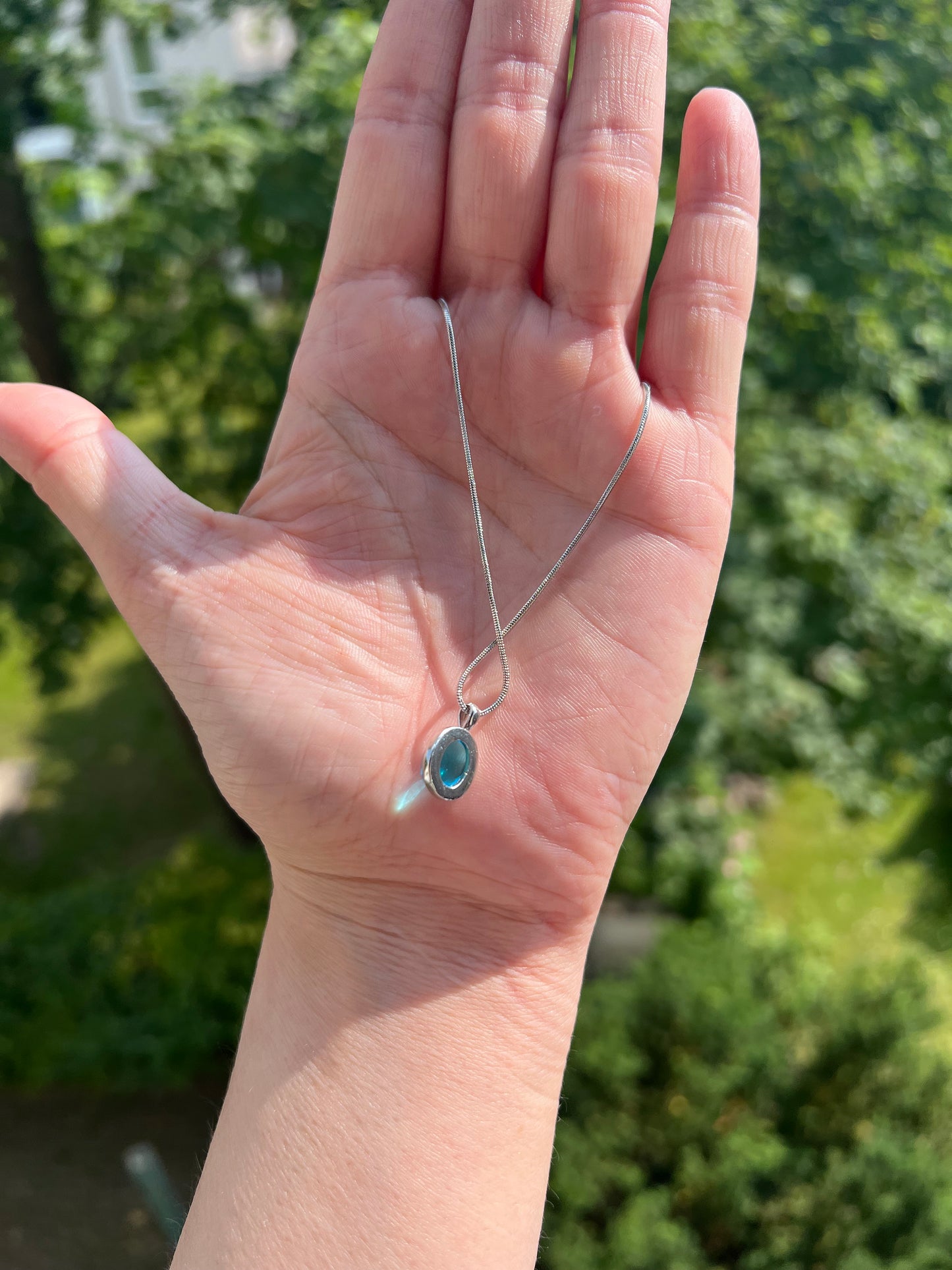Aurora - Glas Kette in Blau - 925 Silber / Magie & Tiefe