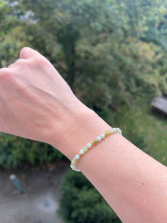 🌿 Armband „Grüner Serpentin – Ruhe & Ausgleich“ | 4 mm facettiert