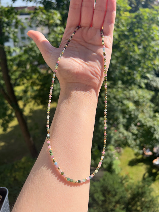 Regenbogen - Turmalin - Kette - Farbenpracht & Energie in Gold