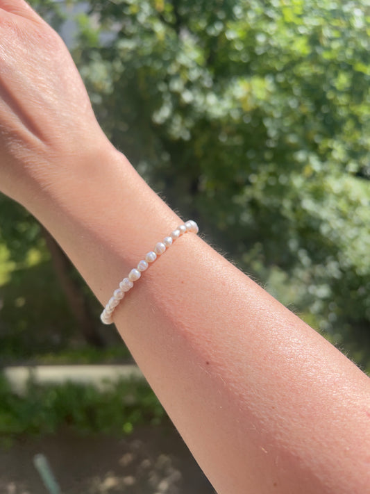 Süßwasserperlenarmband „Pearl Essence“