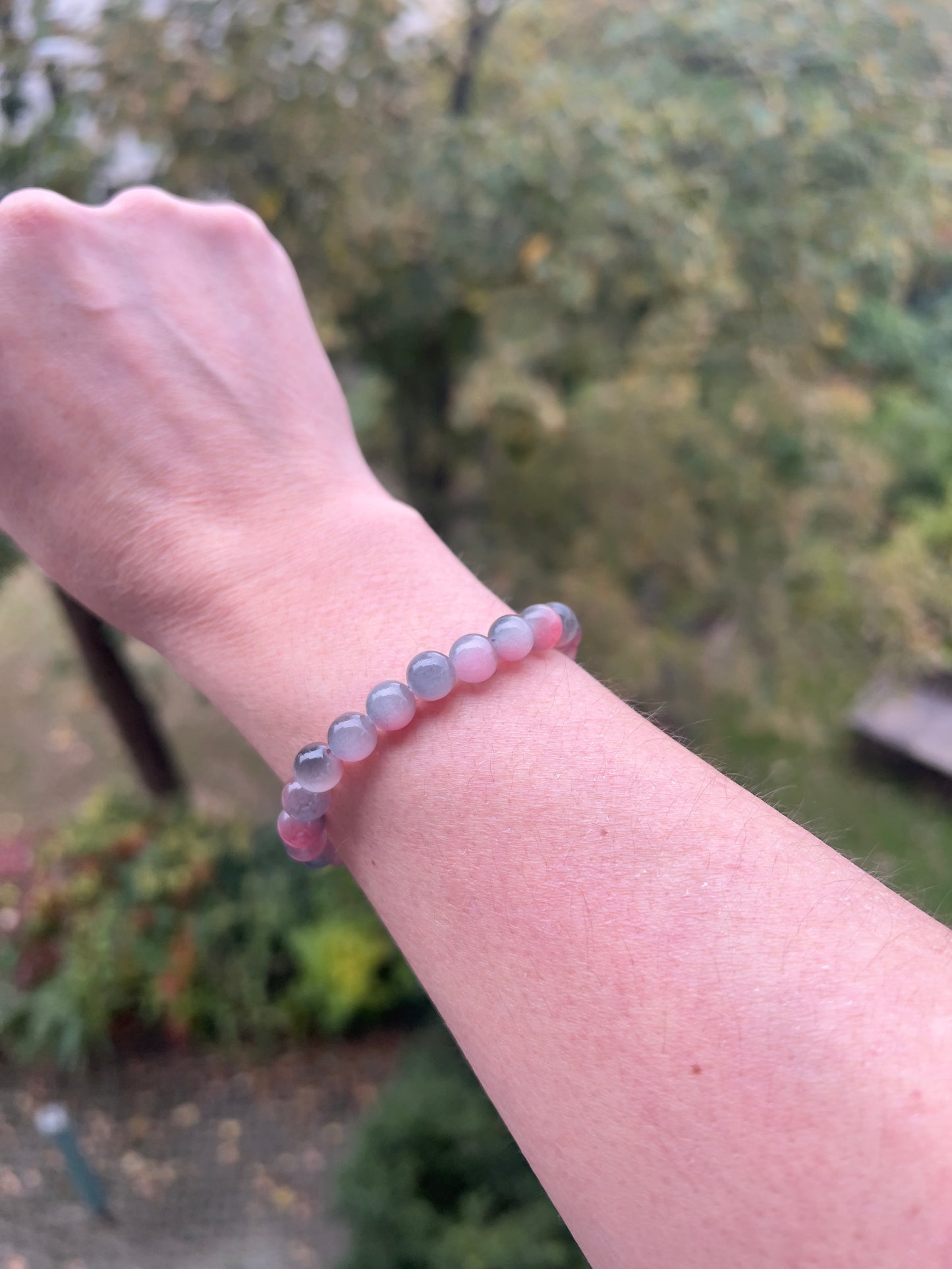 🌸 Seelenlicht – Armband aus Katzenauge in Grau & Rosa (8 mm)