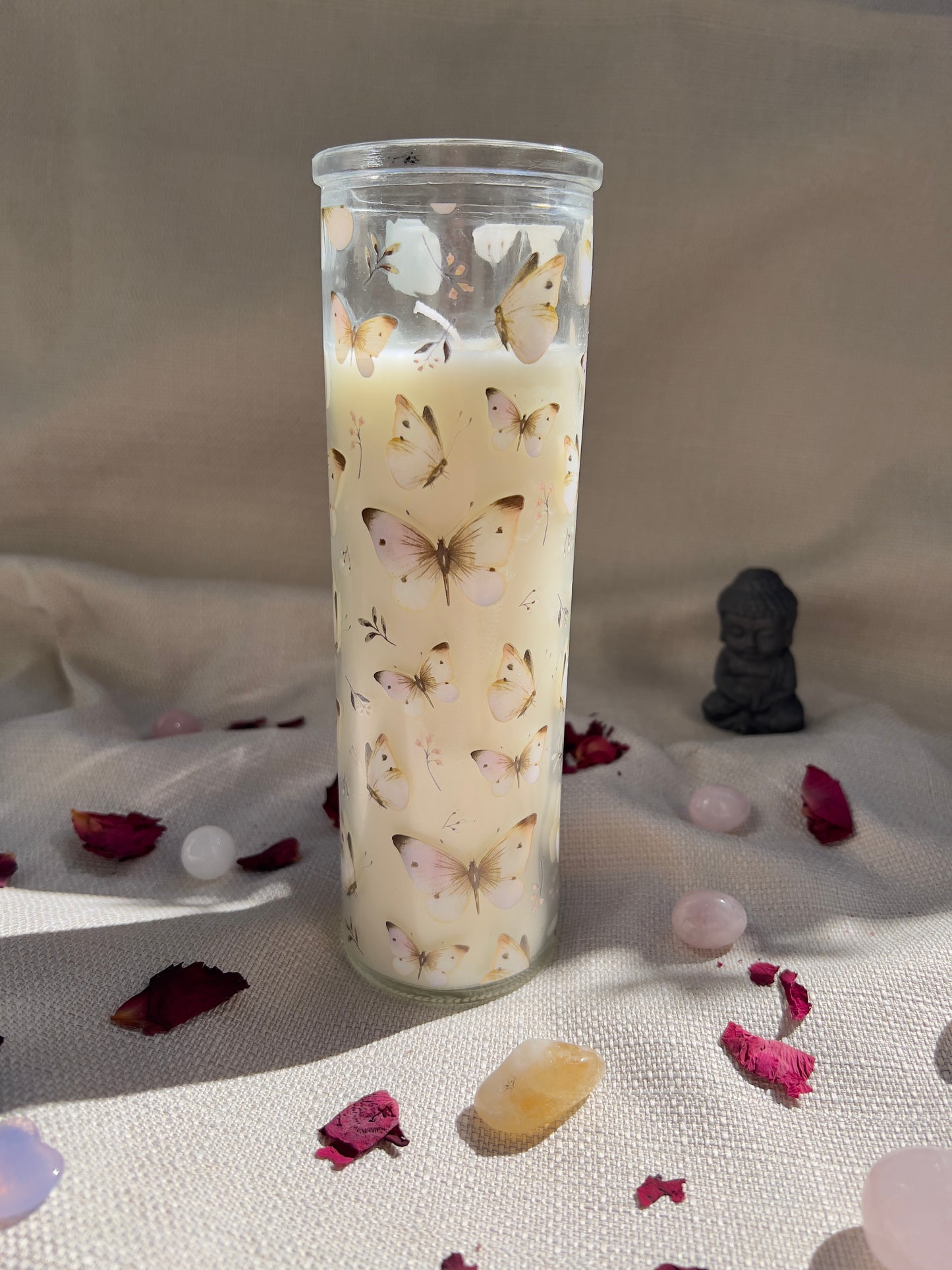 White Butterfly Duftkerze – Vanille & Schmetterlingsdesign
