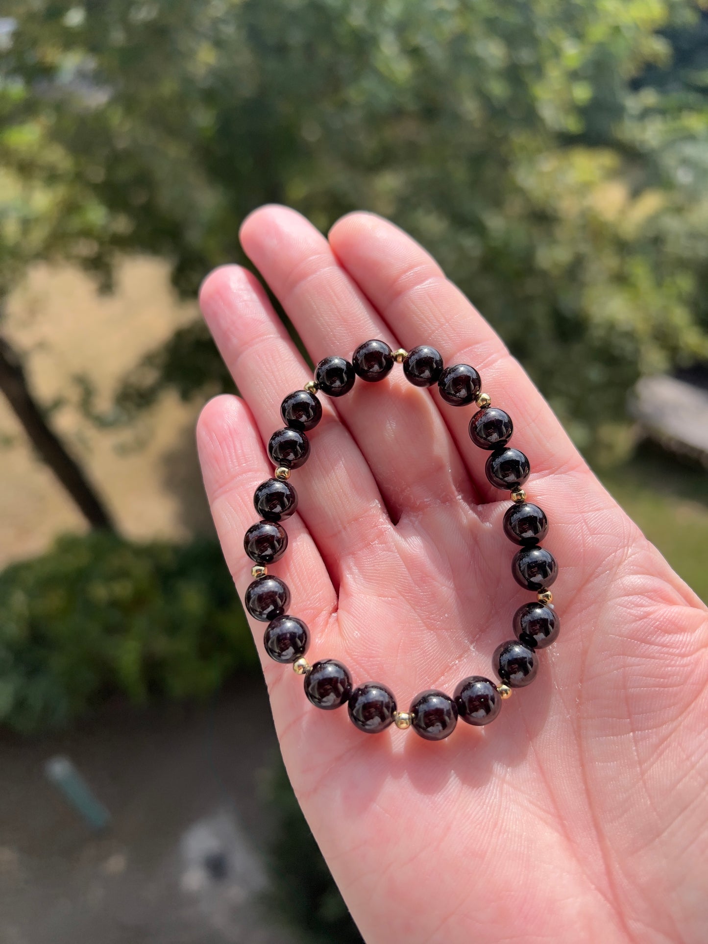 Lebenskraft & Leidenschaft – Armband mit Granat (AAA-Qualität, 8 mm)