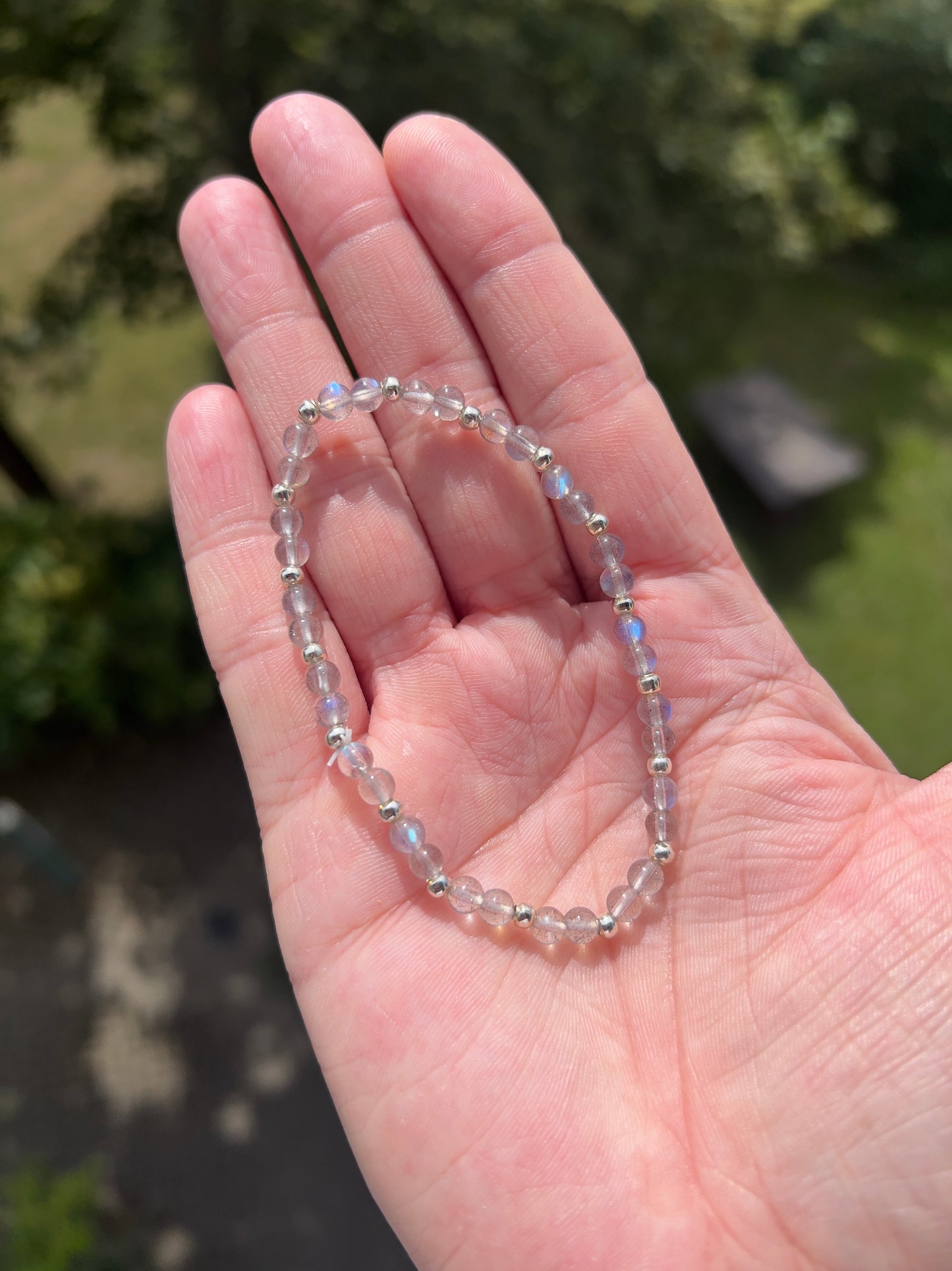 Labradorit - Armband 4mm AAA mit 925 er Silber Abstandsperlen