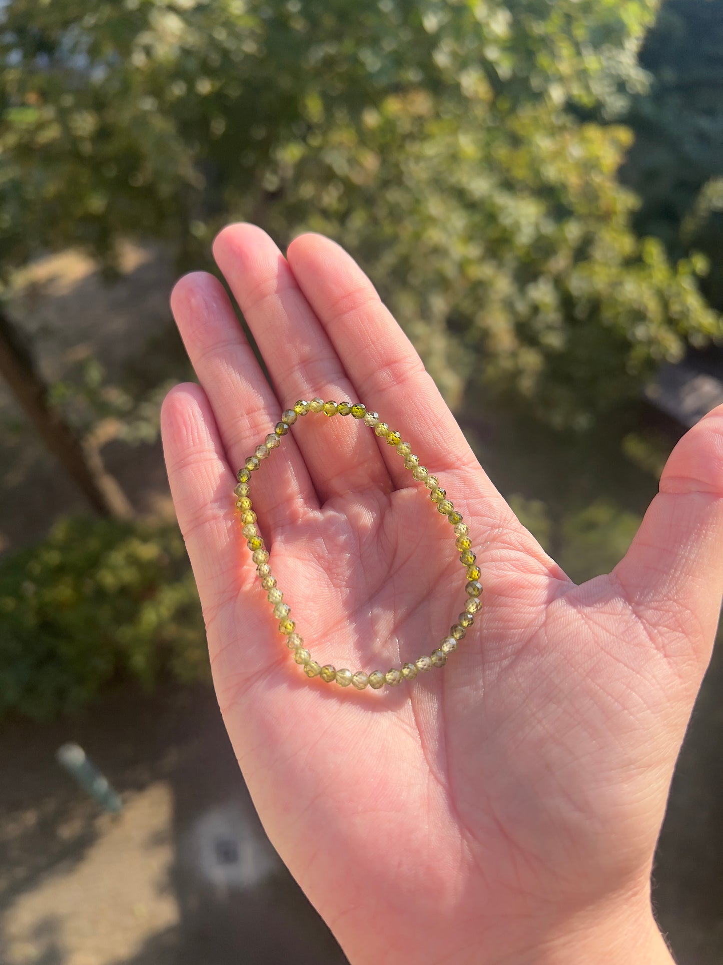 💎 Armband – Grüner Zirconia facettiert, 4 mm