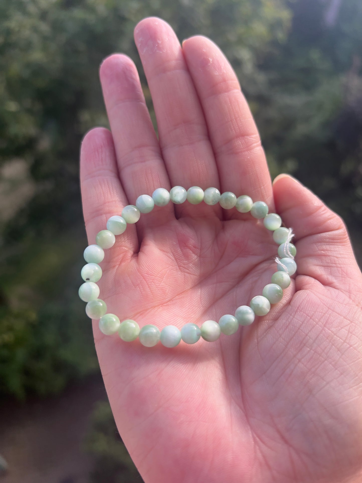 Armband aus Angelit ( Anhydrit ) - Innere Ruhe & spirituelle Tiefe