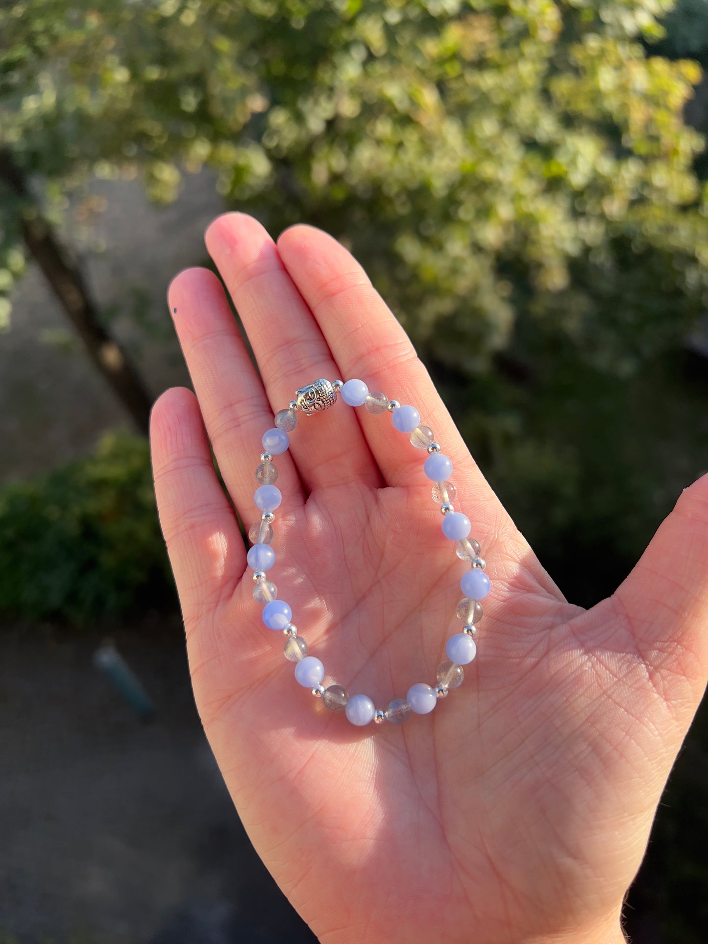 ✨ Armband „Ruhe & Schutz“ – Chalcedon & Labradorit mit Buddha ✨