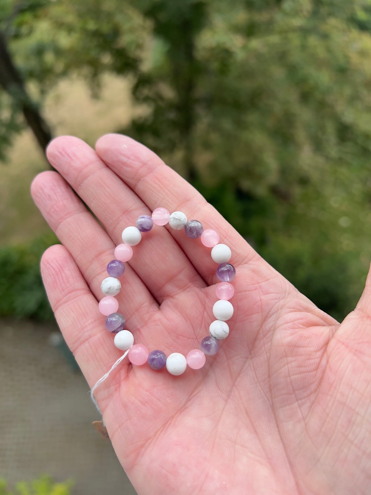 Armband „Prüfungsangst & Nervosität“ – Dream Amethyst, Rosenquarz & Howlith (6 mm)