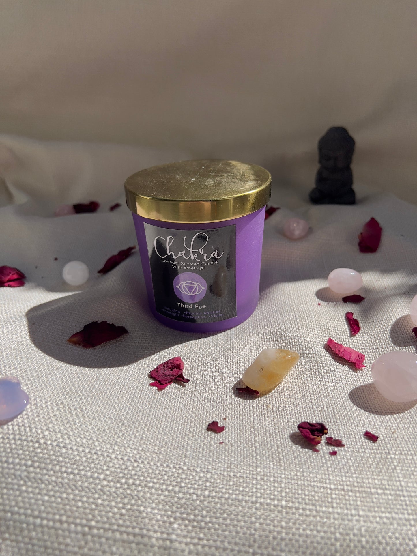 Drittes Auge Chakra Kerze – Lavendel & Amethyst-Splitter