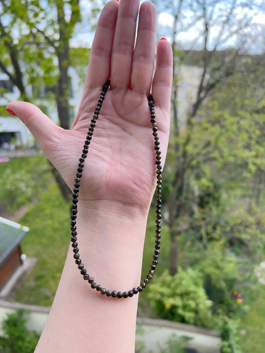 Facettierte Obsidian Kette mit goldenem Flash 4 mm | 925er Silber | 41 cm