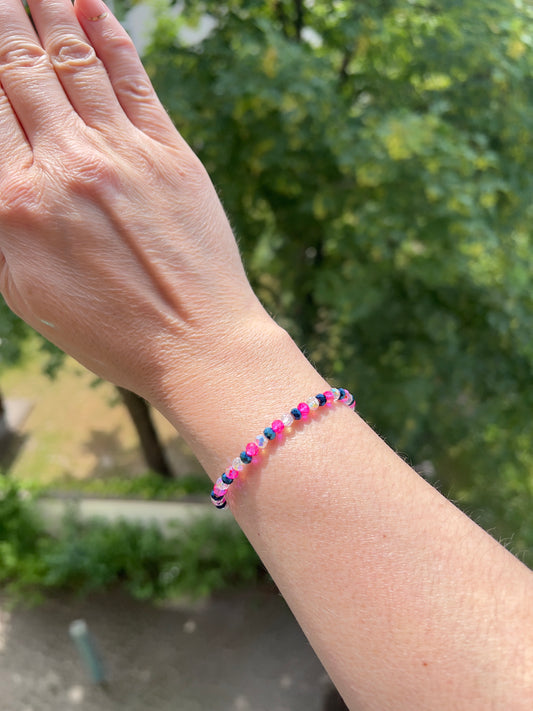 Armband Österreichischer Kristall facettiert 4 mm – Blau, Pink & Weiß | Elastisches Schmuckarmband