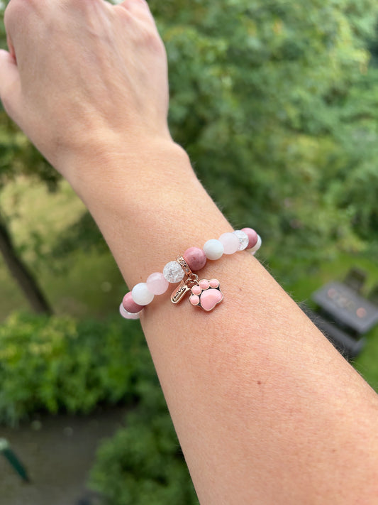 Armband Pfotenglück - mit Rosenquarz, Mondstein, Rhodonit & Crackle Bergkristall