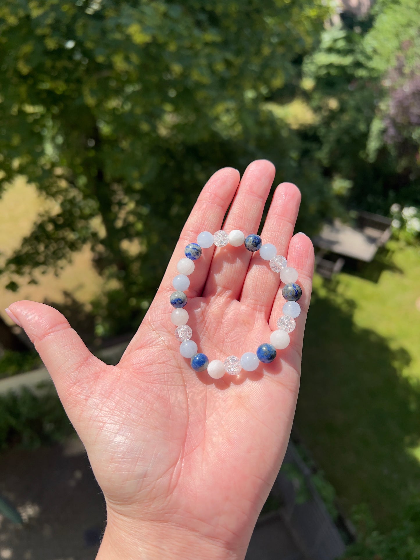 BLUEBERRY SKY – Sommerarmband