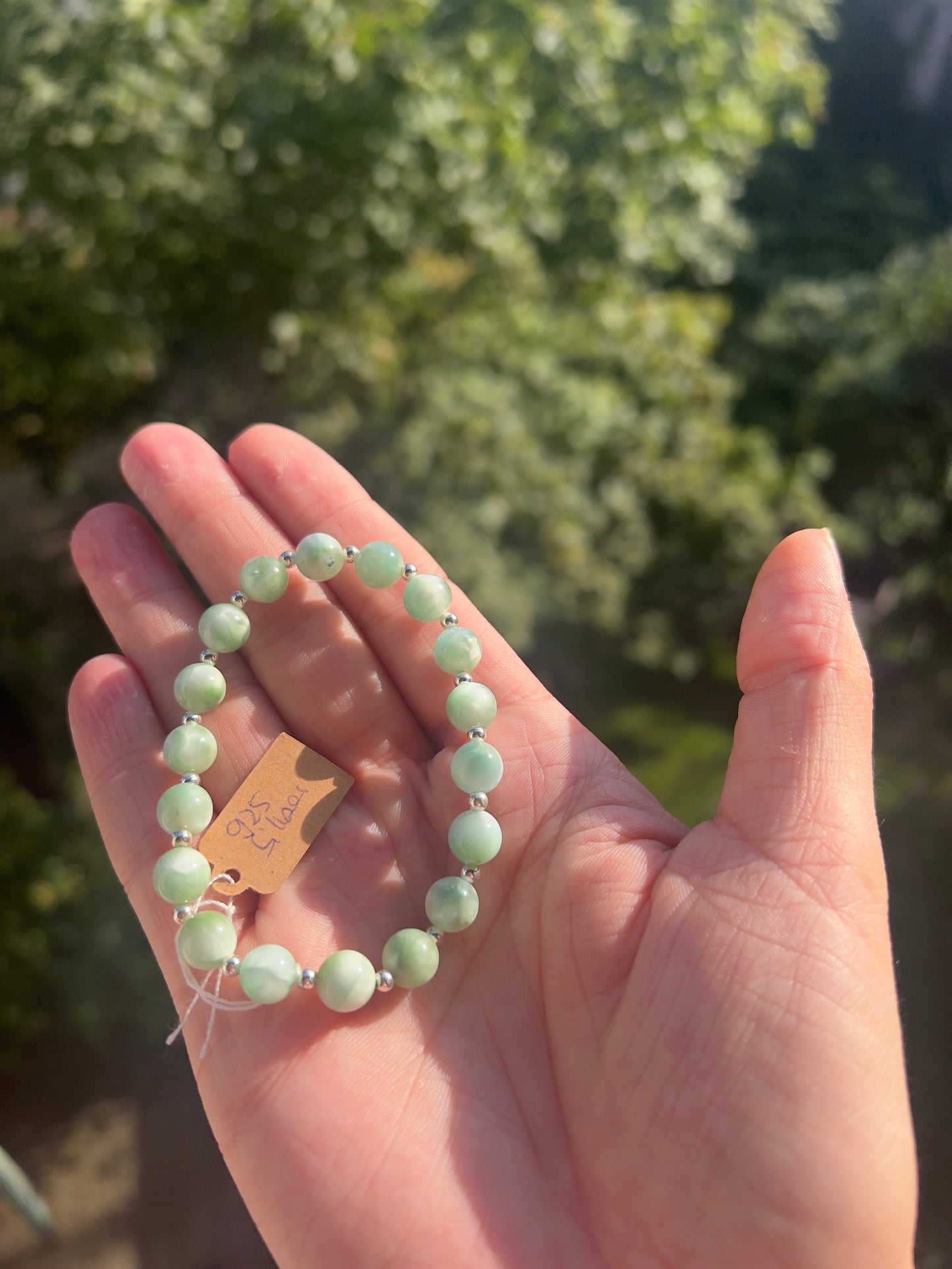 Armband aus Angelith ( Anhydrit ) - Innere Ruhe & spirituelle Tiefe