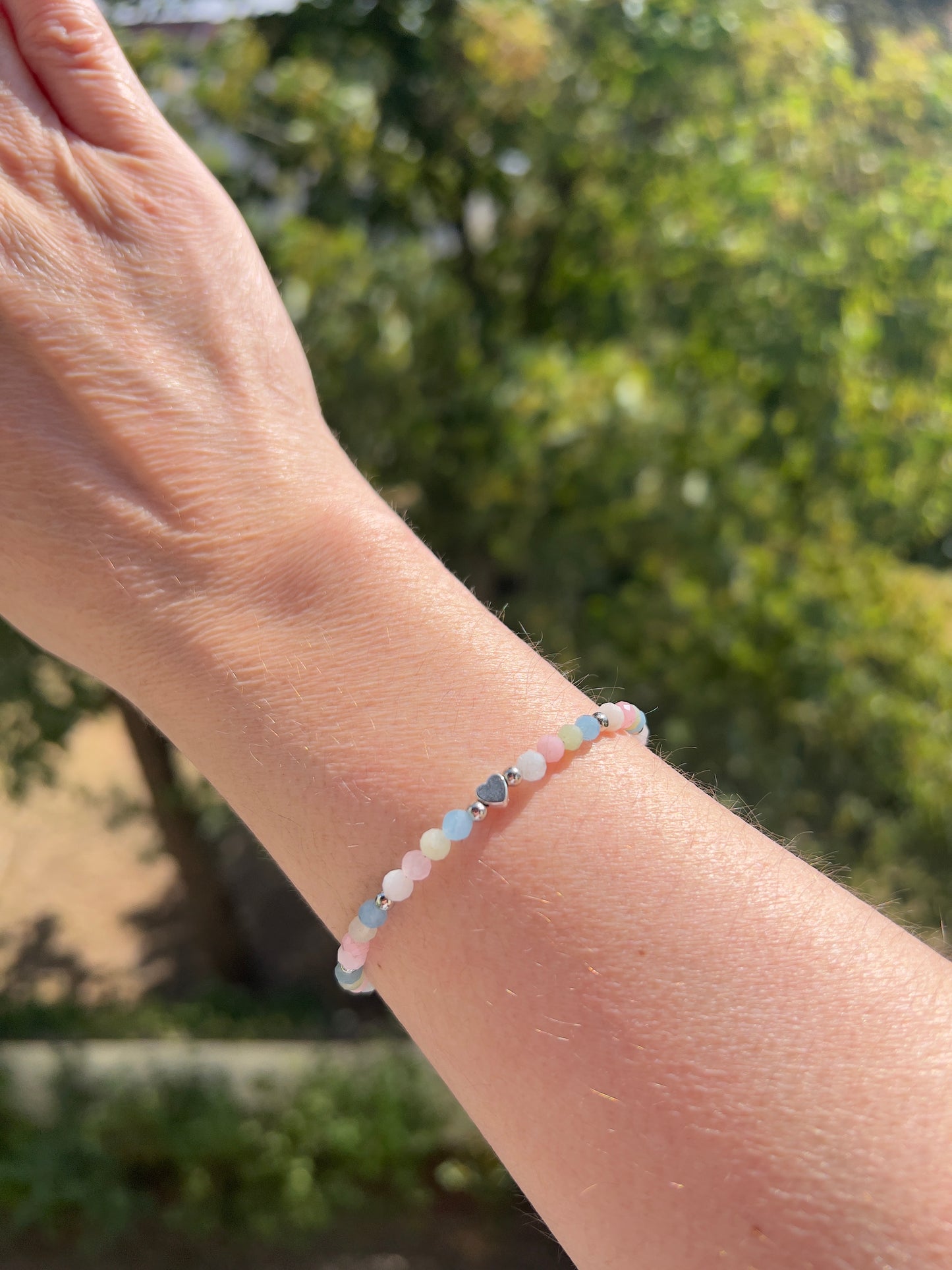 Morganit Armband 4 mm facettiert – Edelstahl Silber | Herz | Größenverstellbar